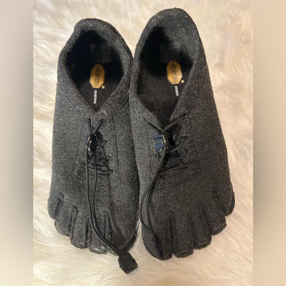 Men’s Vibram Five Finger Shoes